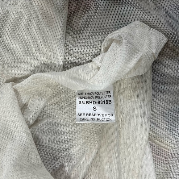 Hot and Delicious Boutique Batik Pattern on Stone colored Dress Small - Picture 6 of 6